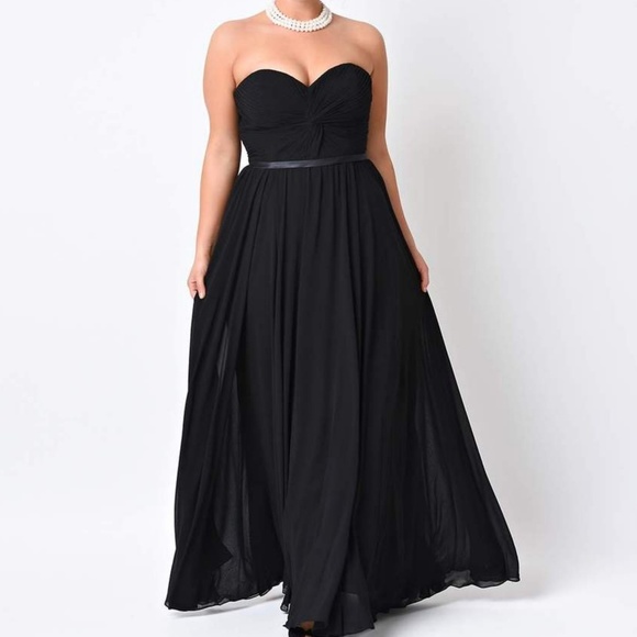 Dresses & Skirts - Plus Size Chiffon Corset Gown